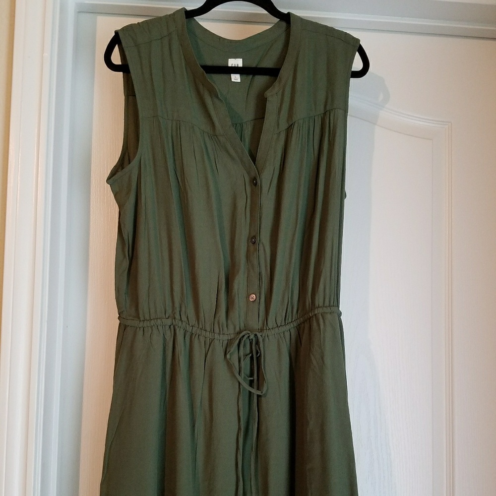 Gap Sleeveless Dress